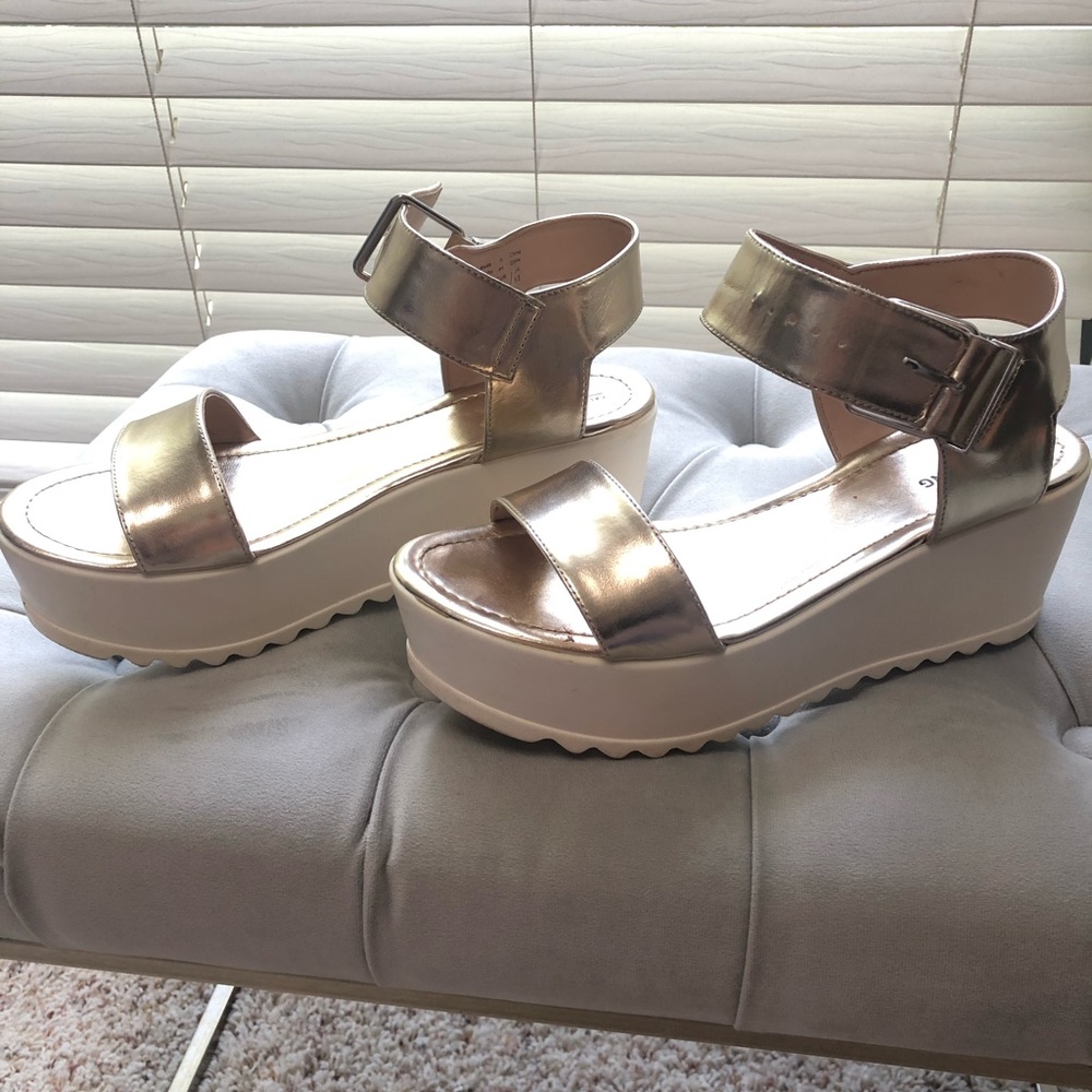 Wedges - Picture 2 of 2